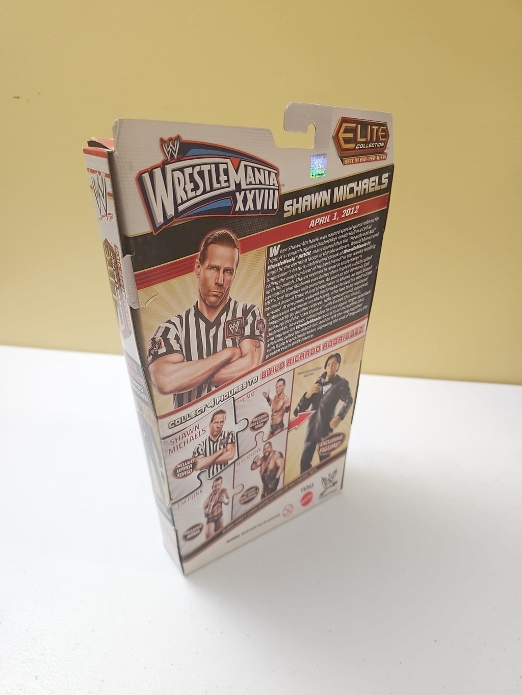WWE Elite PPV Wrestlemania 28 HBK SHAWN MICHAELS REFEREE Toys R Us Exclusive NEW