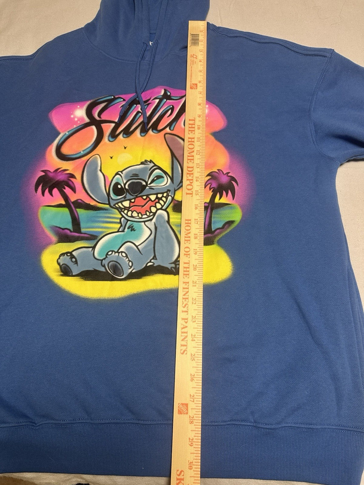Disney's Lilo & Stitch Men's Airbrush Hoodie Size XL