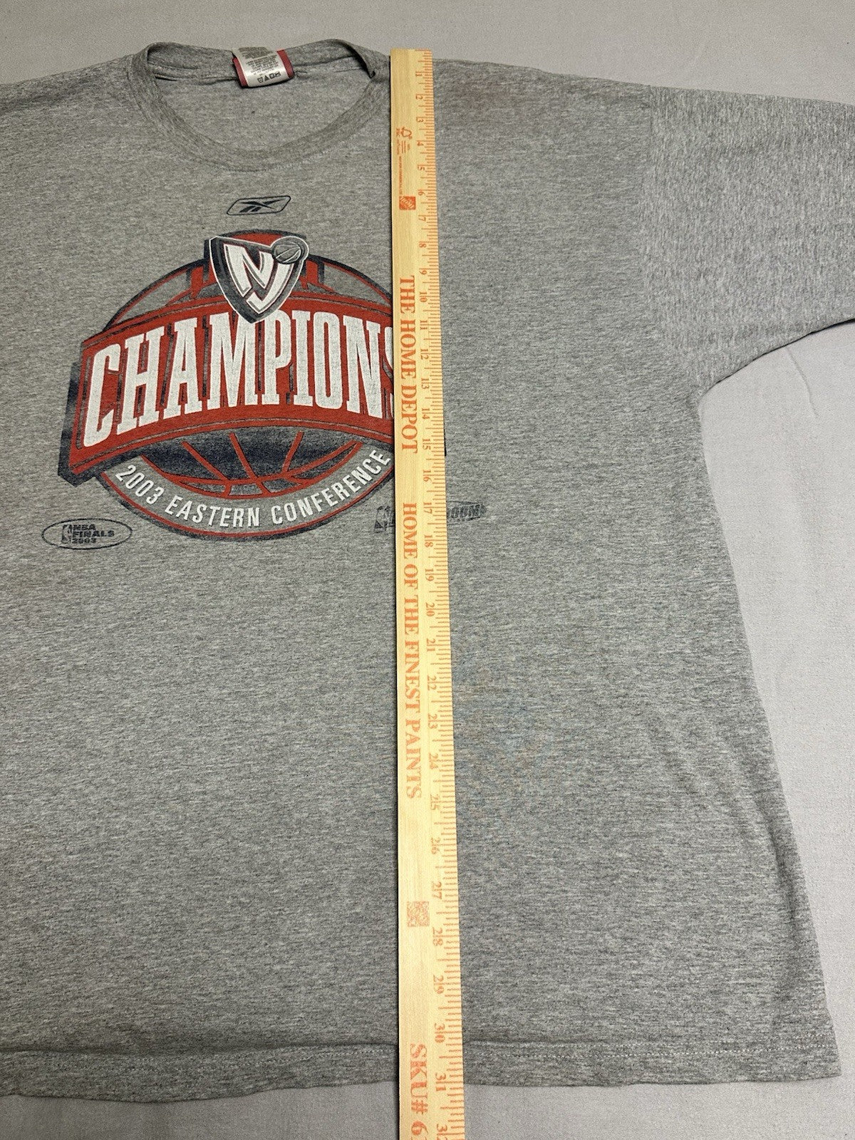 Vintage 2003 New Jersey Nets Easter conference Champions locker room tee XL