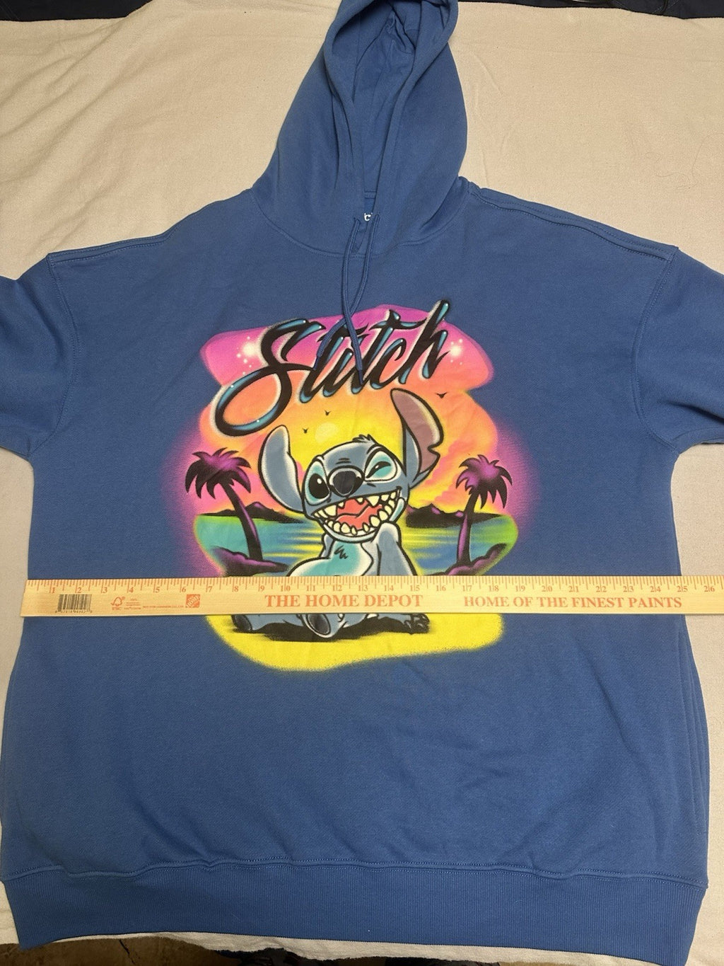 Disney's Lilo & Stitch Men's Airbrush Hoodie Size XL