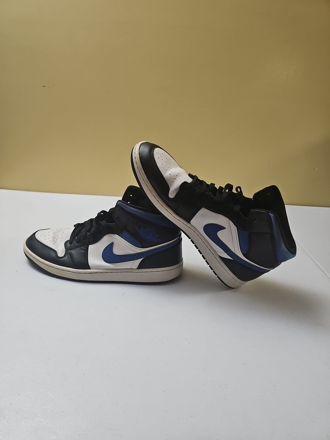 Authentic Nike Mens Jordan 1 Mid 554724-140 Black Blue White Sneaker Shoes 13