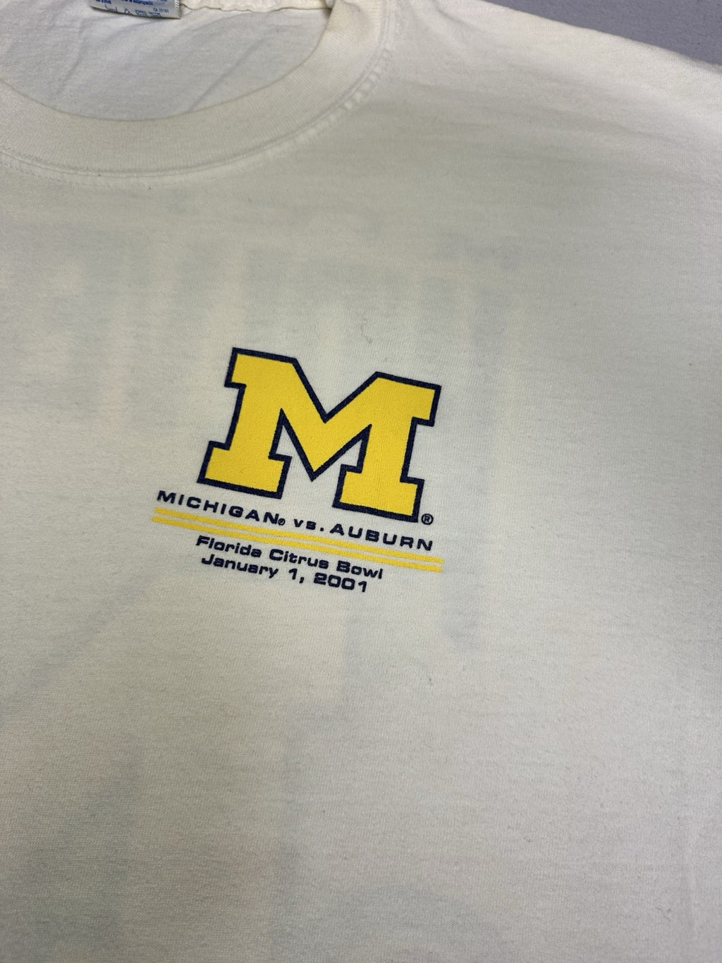 Michigan University Wolverines “Football Bowl Tradition” T-shirt Size XXL