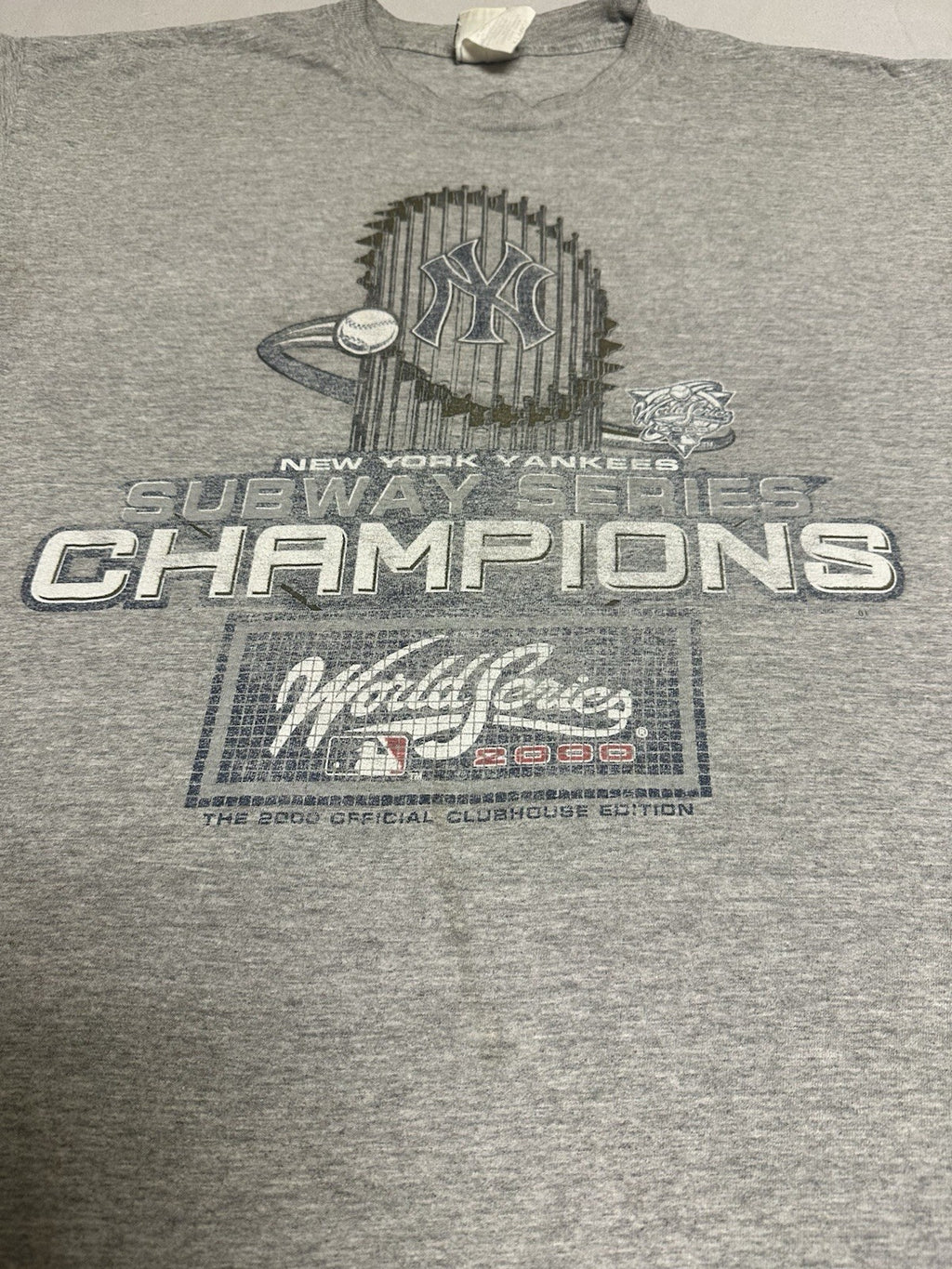 Vintage 2000 Lee Sport New York Yankees Subway Series Champions T-Shirt Grey XL