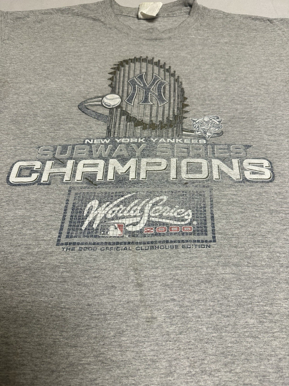 Vintage 2000 Lee Sport New York Yankees Subway Series Champions T-Shirt Grey XL